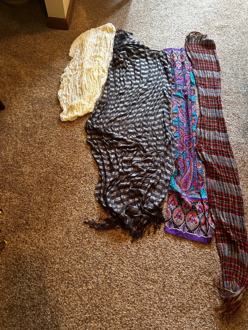 Scarf scarves LOT of 4